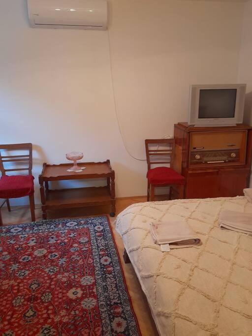Târgu-Mureş Emese Central Vintage Apartment מראה חיצוני תמונה